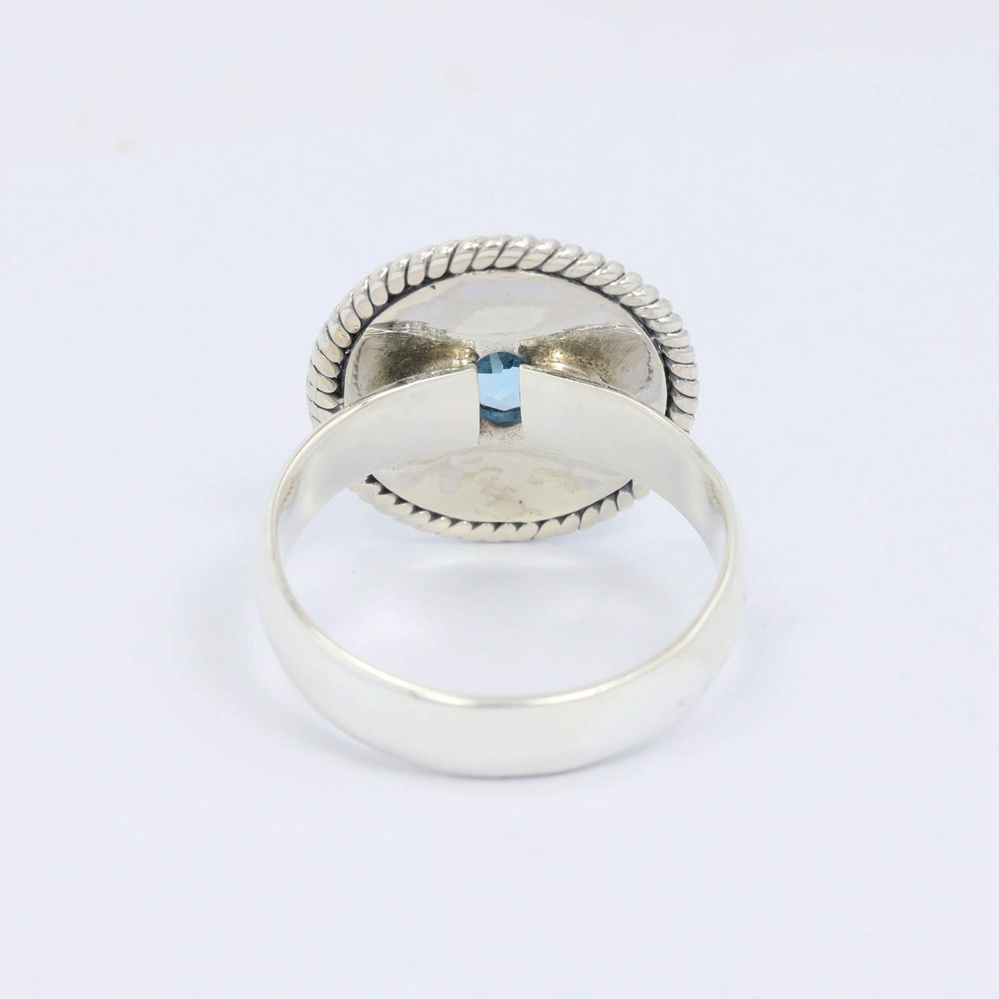 Swiss blue topaz ring 925 sterling silver decorated with Bali legacy ornament