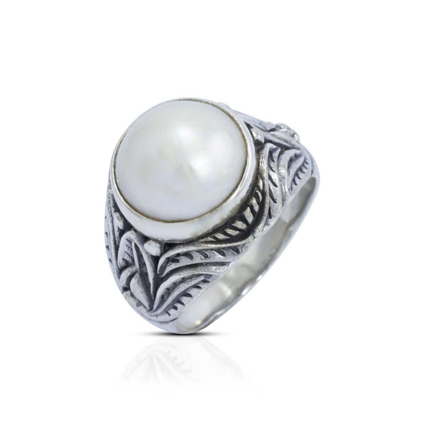 white mabe pearl ring 925 sterling silver decorated with floral filigree ornament
