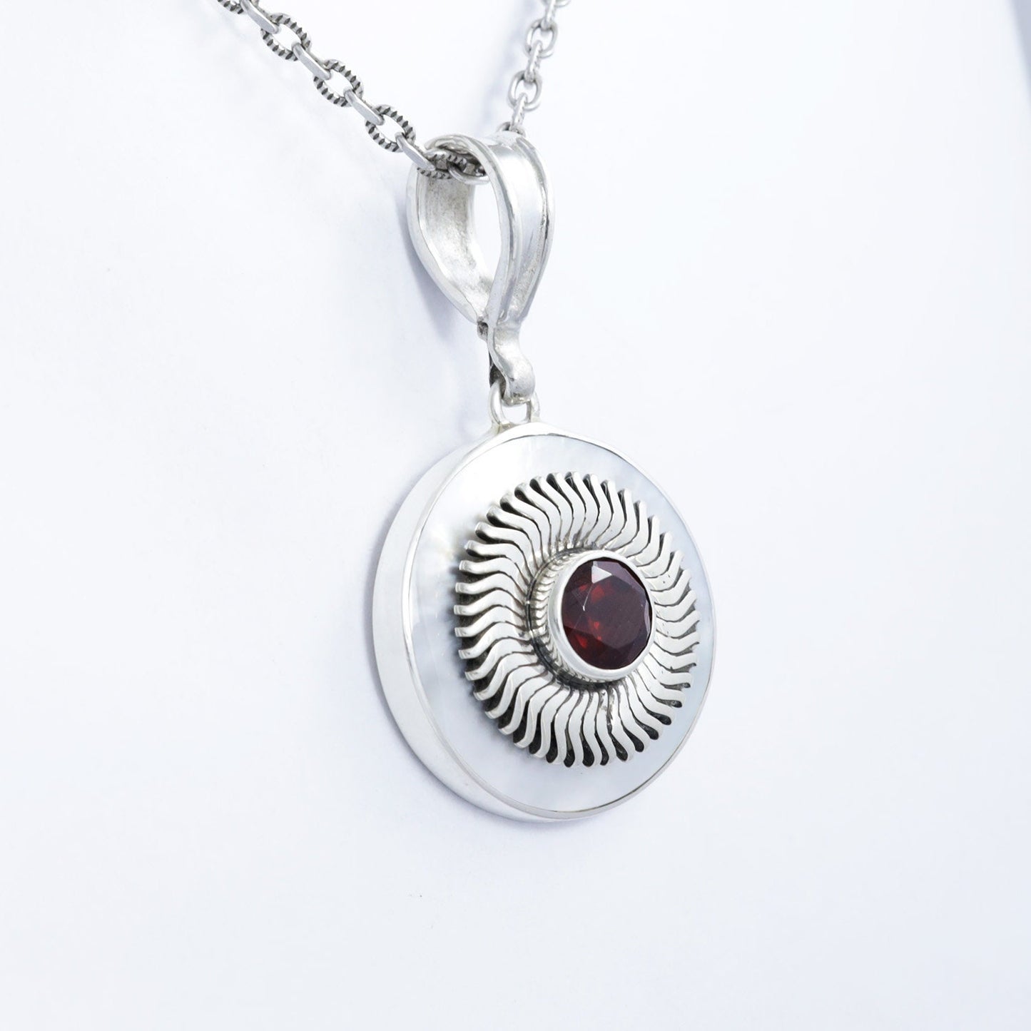 circle pendant 925 sterling silver with genuine gems stone and natural white shell