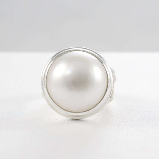 Bali Handmade split shank ring design in 925 sterling silver with genuine white  Pacific Ocean mabe pearl, 16 MM white mabe pearl ring,