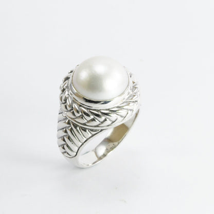 Bali Handmade ring 925 sterling silver with bezel set genuine 13 mm white mabe pearl decorated with beautiful woven art carving