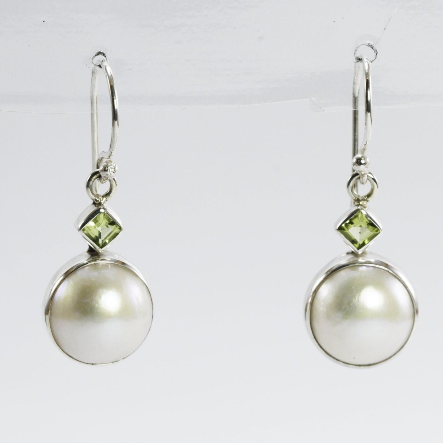 beautiful 10 mm Round white mabe pearl dangle drop earrings set in Bali handmade 925 sterling silver and natural square peridot