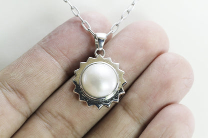 Genuine round 13 mm white Mabe pearl set in handmade 925 sterling silver pendant, star gear box silver style pendant with white pearl