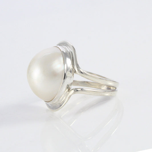 Handmade band split shank ring design in 925 sterling silver with genuine white  Pacific Ocean mabe pearl, 16 MM white mabe pearl ring,