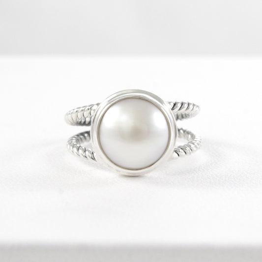 Cable band split shank ring design in 925 sterling silver with genuine white  Pacific Ocean mabe pearl, 10 MM white mabe pearl ring,
