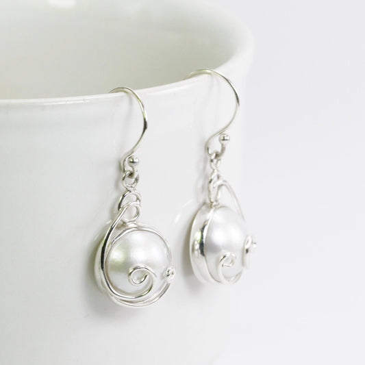 white mabe pearl earrings 925 sterling silver 13 mm round
