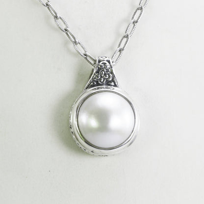 Beautiful Round 13 mm White Mabe Pearl bezel set in handmade necklace pendant 925 sterling silver decorated with swirl filigree ornament