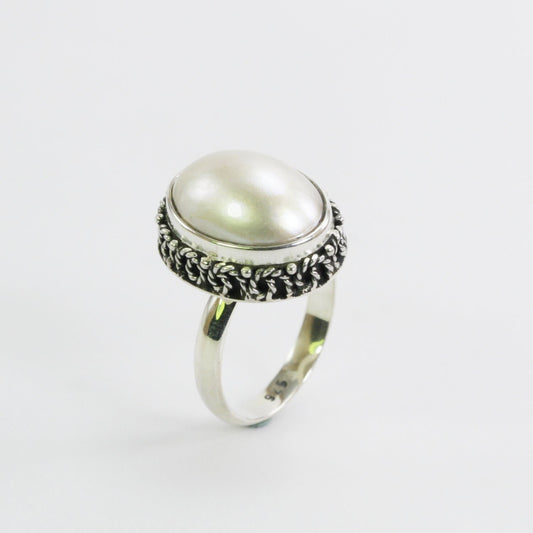 mabe pearl ring 925 sterling silver oval shape  17*14 mm decorated with swirl crown filigree ornament