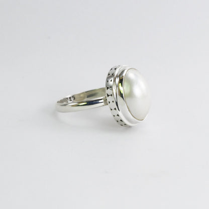 mabe pearl ring oval shape 925 sterling silver 15*10 mm decorated with Round dot ornament