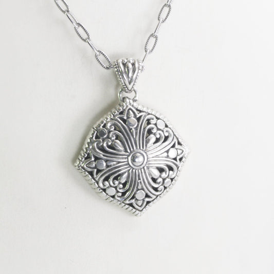 925 sterling silver pendant necklace decorated with filigree ornament and 18 K yellow gold, shield pendant