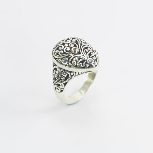 Beautiful Bali handmade Filigree Carving in 925 sterling silver ring decorated with genuine topaz and 18K yellow gold accent