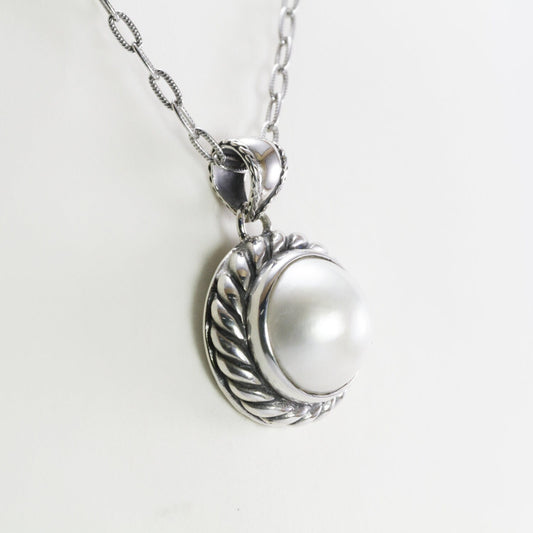white Mabe pearl set in handmade 925 sterling silver necklace pendant decorated with cable style