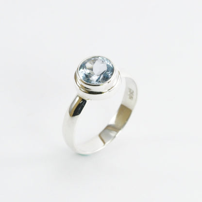 blue topaz ring 925 sterling silver with bezel set