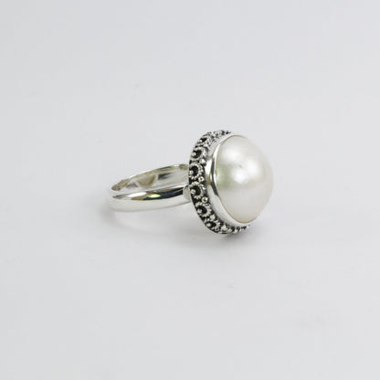 white mabe pearl ring 925 sterling silver 16 mm round decorated with  handmade crown filigree ornament