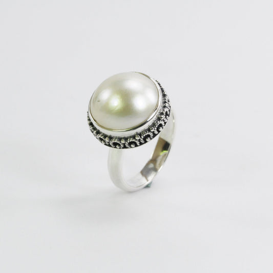 white mabe pearl ring 925 sterling silver 16 mm round decorated with  handmade crown filigree ornament