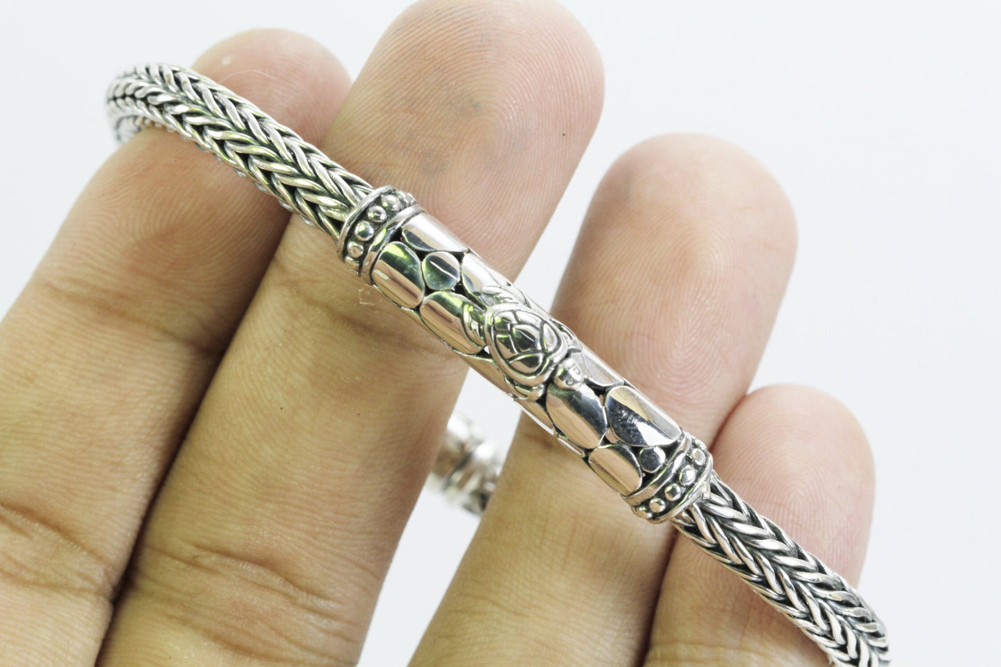 woven chain bracelet 925 sterling silver 7.5" inch length decorated with turtle ornament, 6MM round tickness