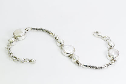 Byzantine chain bracelet 7.5"-9" inch with natural Baroque Biwa Pearl set in 925 sterling silver with lobster claw