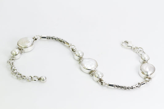 Byzantine chain bracelet 7.5"-9" inch with natural Baroque Biwa Pearl set in 925 sterling silver with lobster claw