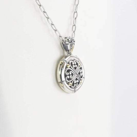 Round pendant 925 sterling silver with Bamboo filigree art pattern decorated with 18K real Gold
