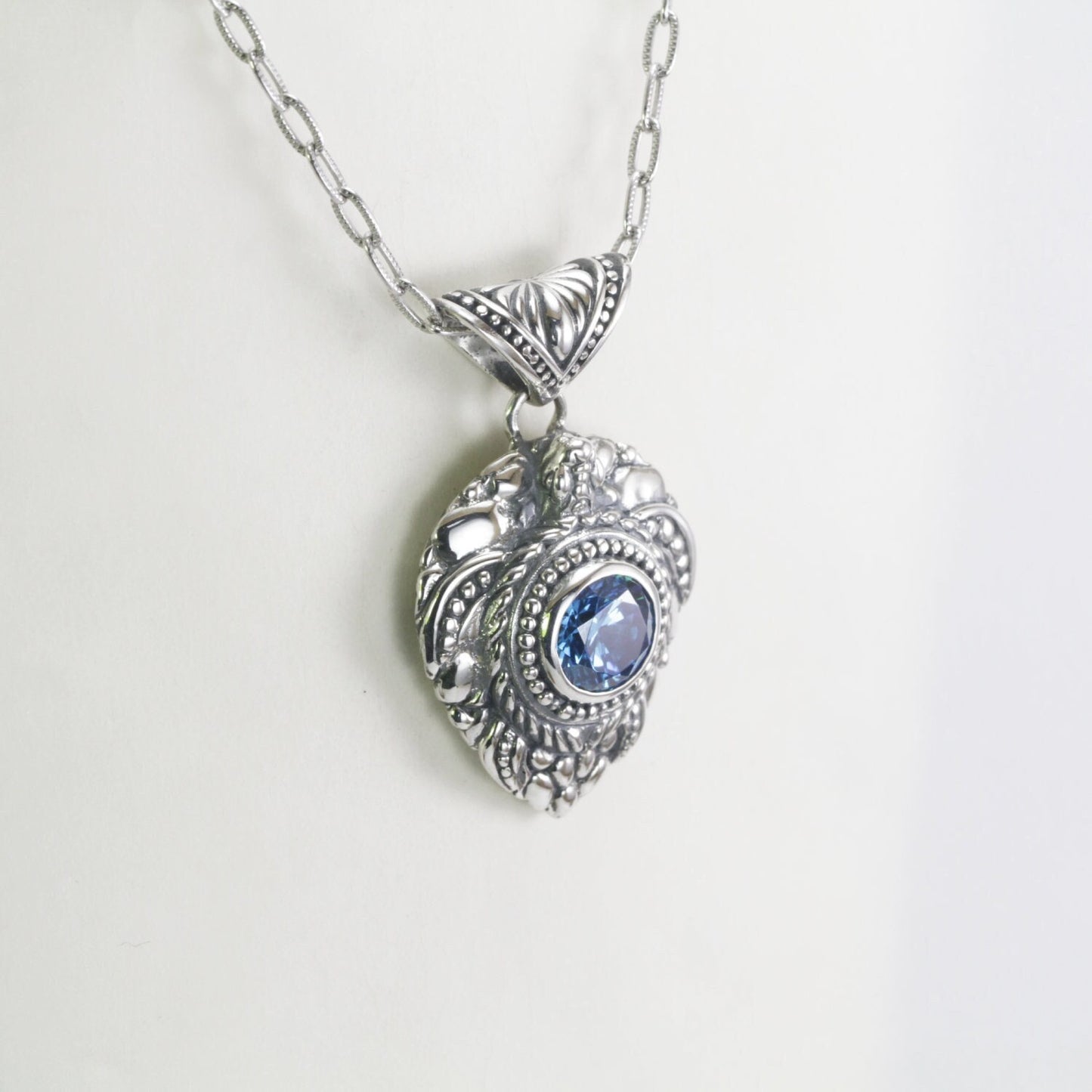 silver turtle pendant 925 sterling silver with 925 sterling silver decorated with genuine white topaz and swirl filigree