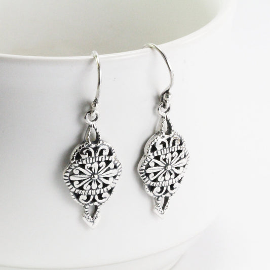 florist silver earrings in 925 sterling silver, Bali carving silver earrings dangle