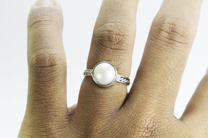 Fresh water pearl ring set in 925 sterling silver, cable rope ring with pearl