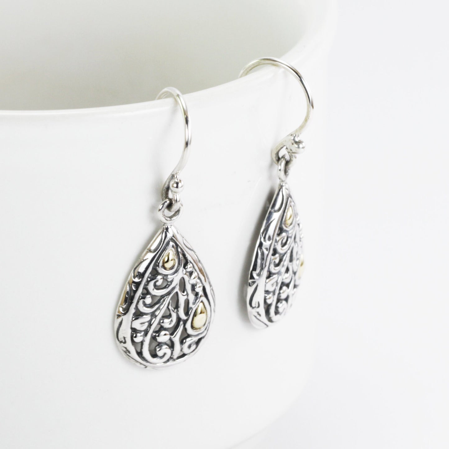 tear drop earrings 925 sterling silver decorated with 18K gold accent and swirl filigree open work