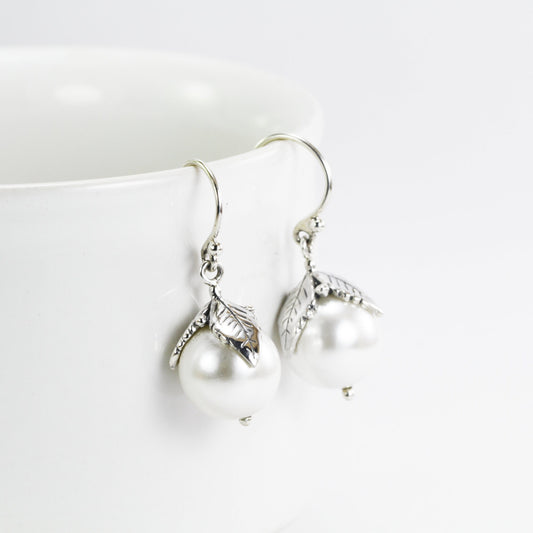 silver leaf earrings 925 sterling silver with genuine fresh water pearl, pearl earrings