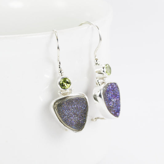 Peridot earrings with druzy set in 925 sterling silver and kidney closure, two stone earrings