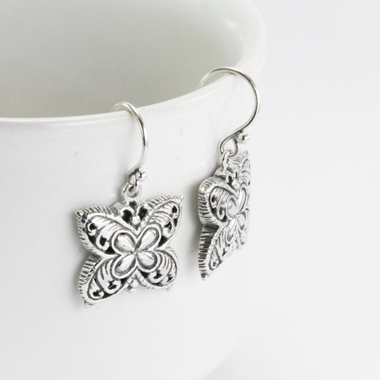 Silver earrings florist carving in 925 sterling silver, Bali carving silver earrings dangle