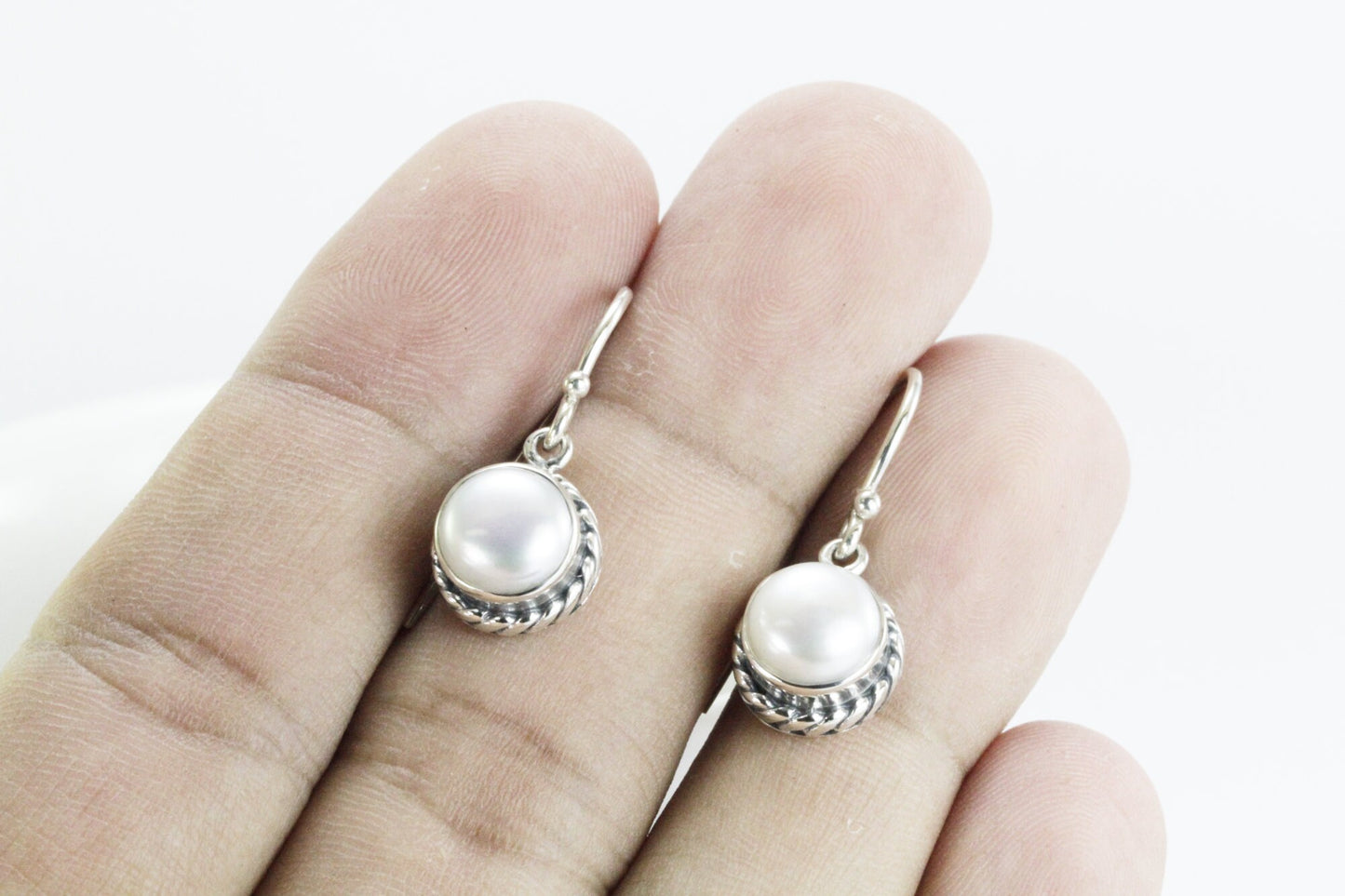 fresh water pearl earrings dangle set in 925 sterling silver, round pearl earrings
