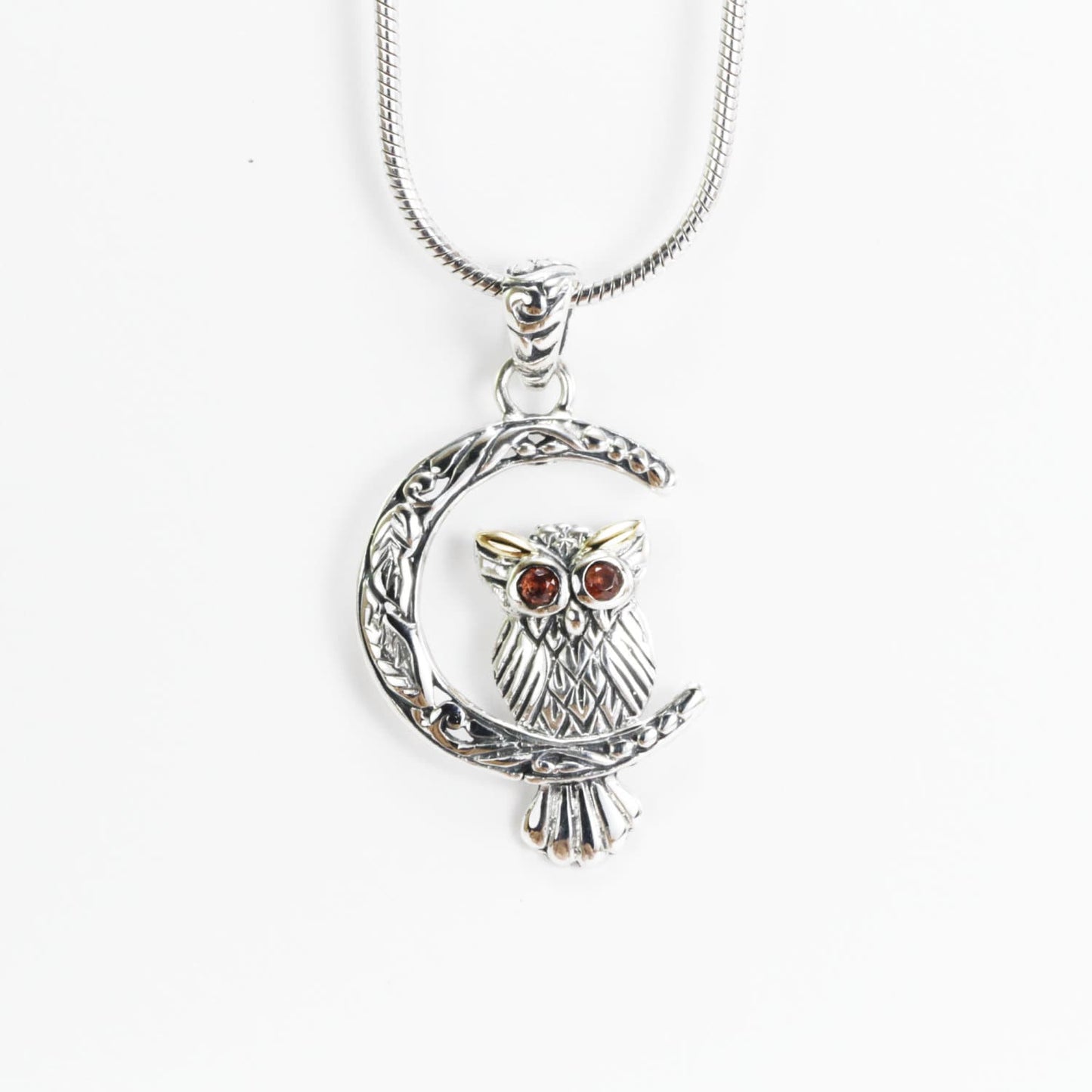 Owl pendant necklace 925 sterling silver decorated with red garnet and 18k Gold