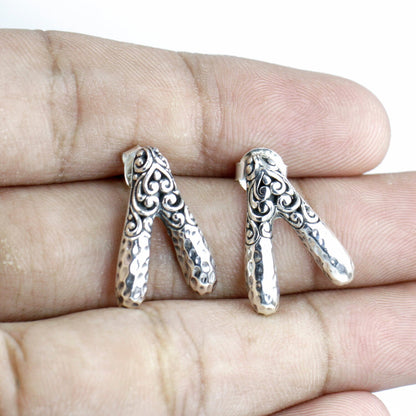 Wishbone stud earrings 925 sterling silver decorated with handcrafted filigree