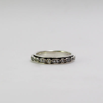 Spinner ring 925 sterling silver decorated with gems stone