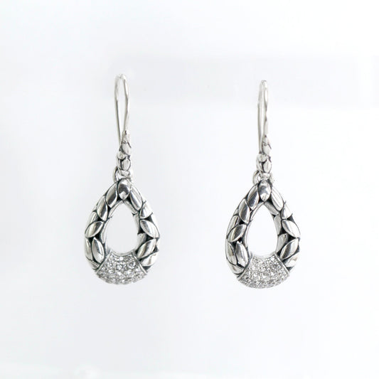 Tear drop earrings 925 sterling silver decorated with white crystal dan rice bead pattern
