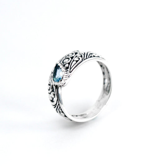 open work ring with genuine blue topaz in 925 sterling silver