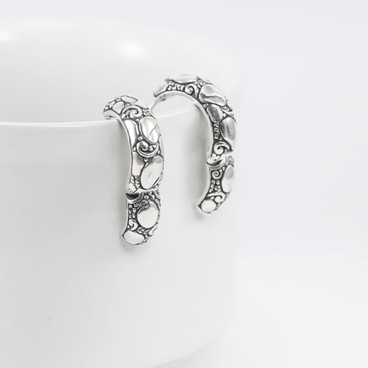 Earrings Hoop 925 sterling silver decorated with rock ornament art and push back closure for women