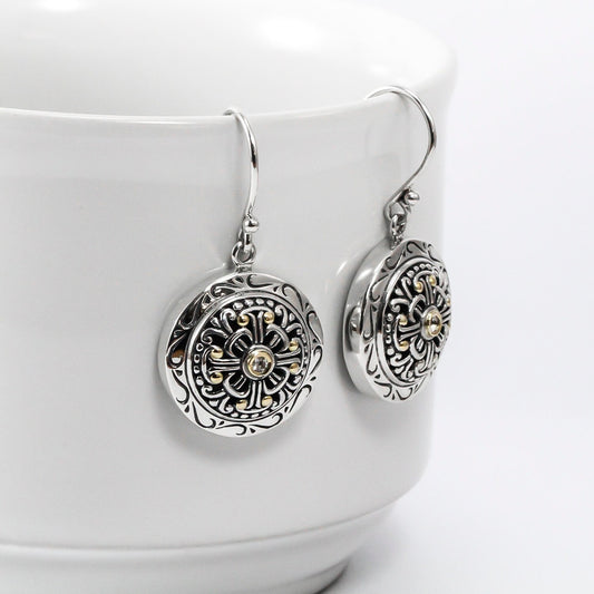 Round earrings 925 sterling silver decorated with filigree ornament and 18 K yellow gold