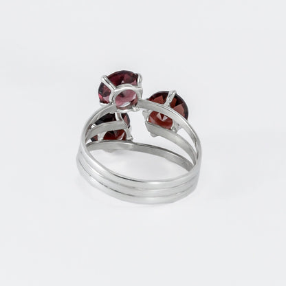 Red Garnet ring set in 925 sterling silver, three stones ring