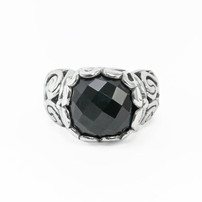 Black onyx ring set in 925 sterling silver decorated with filigree ornament