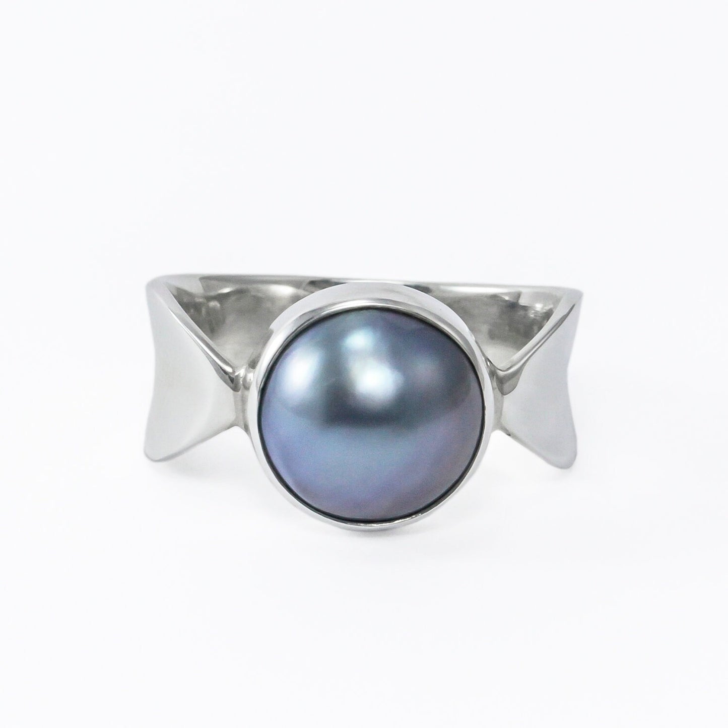 Blue mabe pearl ring 925 sterling silver with unique shank