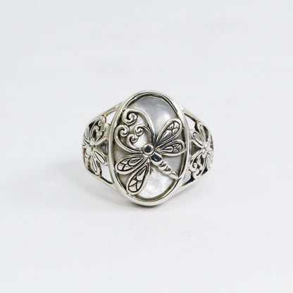 Dragonfly ring with genuine white shell decorated with dragonfly ornament