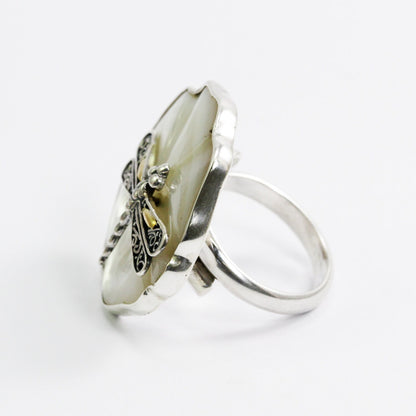 flower ring from genuine white shell decorated with 18K yellow gold dragonfly ornament