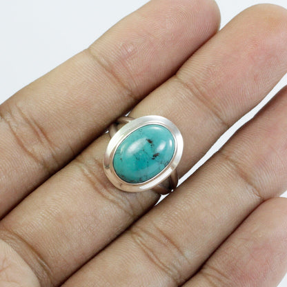Turquoise ring oval shape 925 sterling silver with split shank