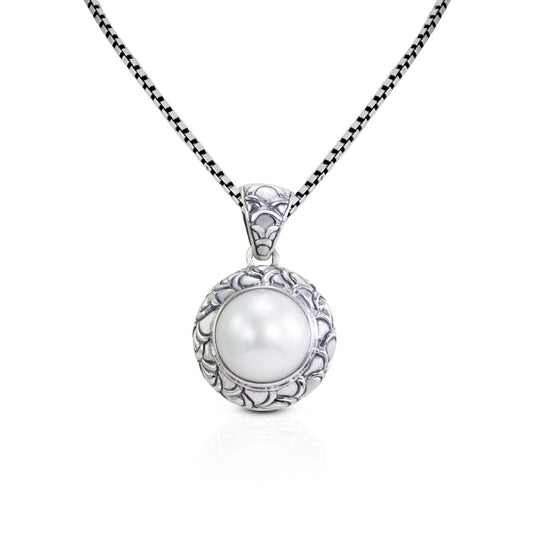 white mabe pearl pendant 925 sterling silver decorated with dragon skin ornament