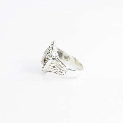 turtle ring 925 sterling silver decorated with created opal and natural white shell