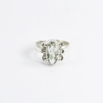 Green Amethyst ring 925 sterling silver decorated with abalone shell flower shape