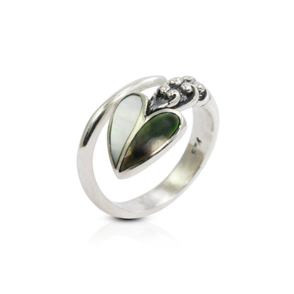 bypass ring 925 sterling silver decorated with natural black and white shell heart shape