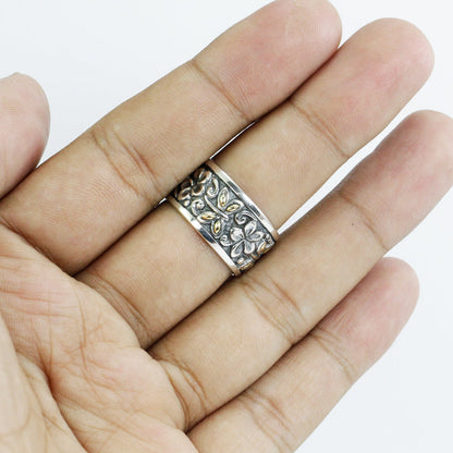 Wide band ring 925 sterling silver and 18K gold with flower ornament and dragonfly