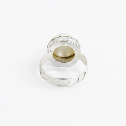 white mabe pearl ring 12 MM set in 925 sterling silver decorated with wave ornament